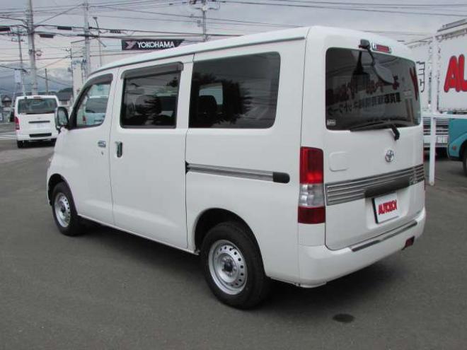 タウンエースバン1.5 GL 4WD　5速MT/ドライブレコーダー/社外ナビ/フルセグTV/ブルートゥースオーディオ/ベッドキット/キーレス/両側スライドドア/リヤフォグ 1500