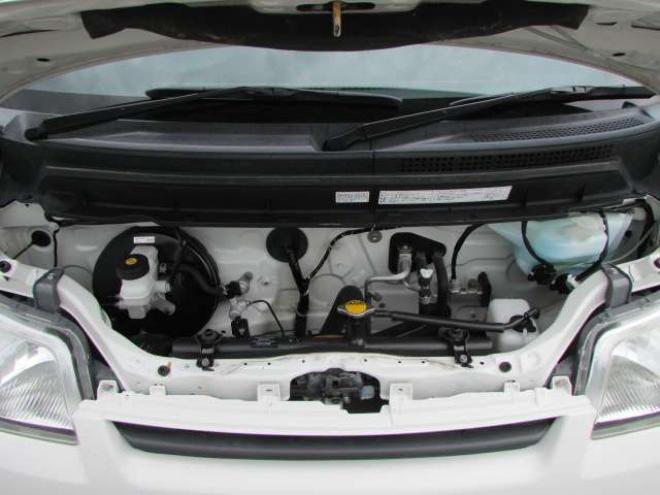 タウンエースバン1.5 GL 4WD　5速MT/ドライブレコーダー/社外ナビ/フルセグTV/ブルートゥースオーディオ/ベッドキット/キーレス/両側スライドドア/リヤフォグ 1500