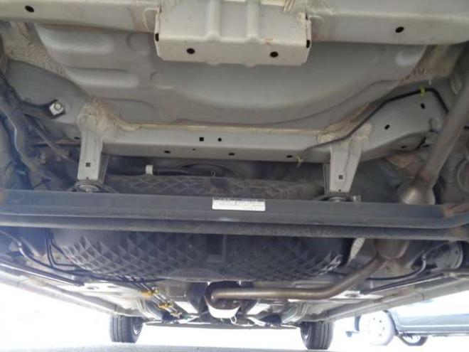 パッソ1.0 モーダ S　アイドリングストップ　レーダーブレーキ　横滑り防止装置　スマートキー 2WD 1000