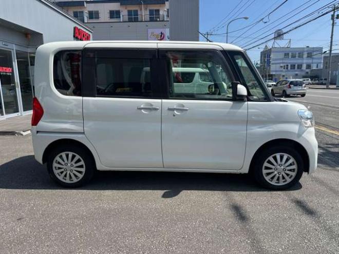 タントL SA 4WD　キーレス ピラーレス　両側スライドドアドア ISOFIX対応 横滑り防止 アイドリングストップ　Bluetooth CD DVD　AM FM 660