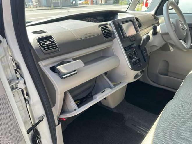 タントL SA 4WD　キーレス ピラーレス　両側スライドドアドア ISOFIX対応 横滑り防止 アイドリングストップ　Bluetooth CD DVD　AM FM 660