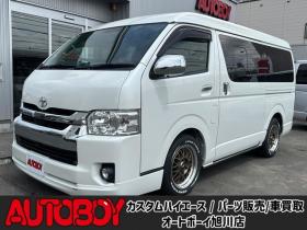 ハイエース　2.7 GL ロング ミドルルーフ 4WD　プッシュスタート ETC パワースライドドア 前後ドラレコ 9インチナビ Bカメラ　フルセグTV DVD Bluetooth　フリップダウンモニター ベッドキット ワーク17AW　サブウーファー リアヒーター&クーラー 2700