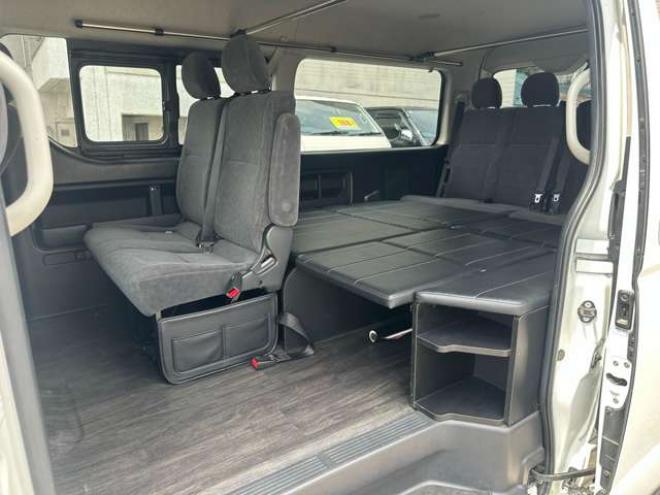 ハイエース2.7 GL ロング ミドルルーフ 4WD　プッシュスタート ETC パワースライドドア 前後ドラレコ 9インチナビ Bカメラ　フルセグTV DVD Bluetooth　フリップダウンモニター ベッドキット ワーク17AW　サブウーファー リアヒーター&クーラー 2700