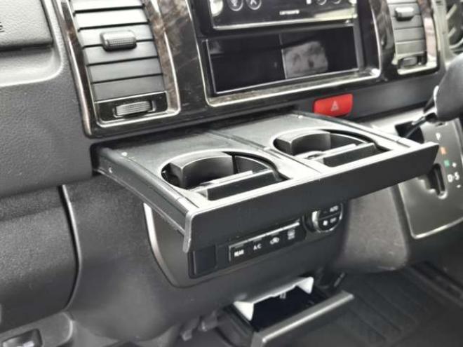 ハイエースバン2.8 スーパーGL ダークプライムII ロングボディ ディーゼルターボ 4WD　ESSEX FスポイラーVer3&サイドライナー&リアライナー　ESSEX　フロアマッド　ENCD17インチAW　ヨコハマPARADA17インチ　ハーフレザーシート　プッシュスタート　リアヒーター 2800