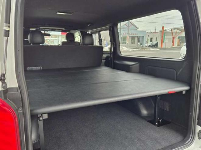 ハイエースバン2.8 スーパーGL ダークプライムII ロングボディ ディーゼルターボ 4WD　ESSEX FスポイラーVer3&サイドライナー&リアライナー　ESSEX　フロアマッド　ENCD17インチAW　ヨコハマPARADA17インチ　ハーフレザーシート　プッシュスタート　リアヒーター 2800