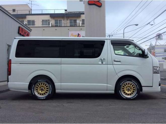 ハイエースバン2.8 スーパーGL ダークプライムII ロングボディ ディーゼルターボ 4WD　ESSEX FスポイラーVer3&サイドライナー&リアライナー　ESSEX　フロアマッド　ENCD17インチAW　ヨコハマPARADA17インチ　ハーフレザーシート　プッシュスタート　リアヒーター 2800