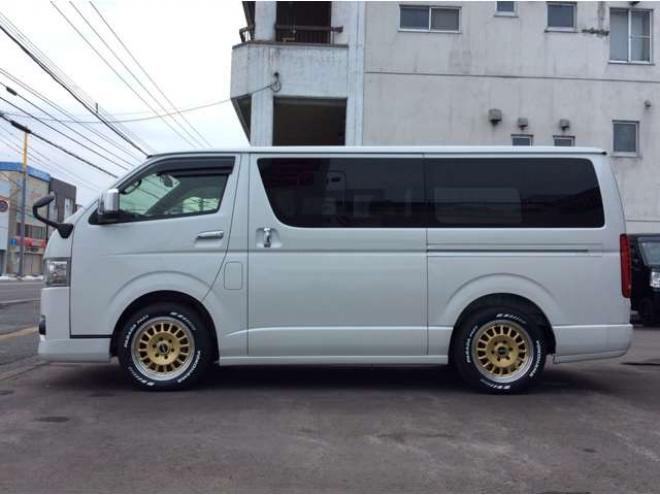 ハイエースバン2.8 スーパーGL ダークプライムII ロングボディ ディーゼルターボ 4WD　ESSEX FスポイラーVer3&サイドライナー&リアライナー　ESSEX　フロアマッド　ENCD17インチAW　ヨコハマPARADA17インチ　ハーフレザーシート　プッシュスタート　リアヒーター 2800