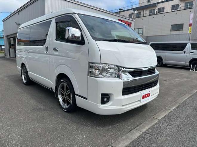 ハイエース2.7 GL ロング ファインテックツアラー 4WD　プッシュスタート　両側パワースライドドア　オートハイビーム ETC2.0 パノラマミックビュー ディスプレイオーディオ Bカメラ　Bluetooth　フルセグTV リアヒーター&クーラーコントローラー ルーフスピーカー 2700
