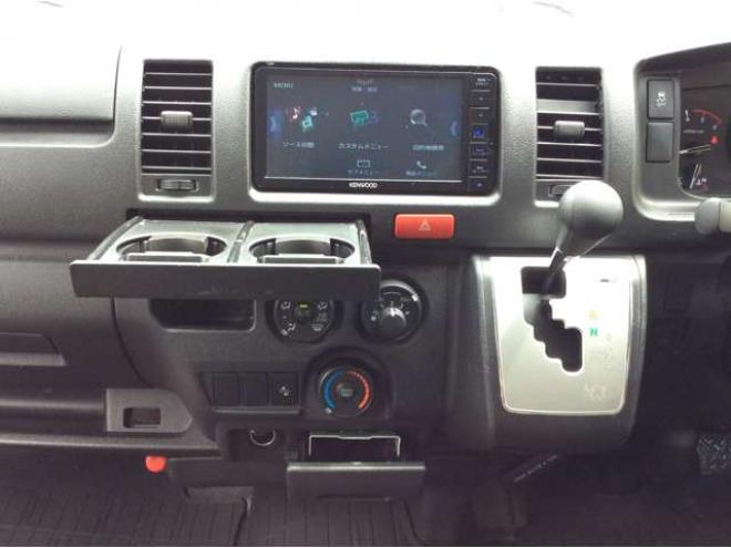 ハイエースバン2.8 DX ロング GLパッケージ ディーゼルターボ 4WD　キーレス　両側スライドドア　415SAFARI丸目キッド　衝突被害軽減システム　車線逸脱防止　横滑り防止装置　パワーヒート　オートマチックハイビーム　Bカメラ　メモリナビ　フルセグTV　　電動格納ミラー 2800