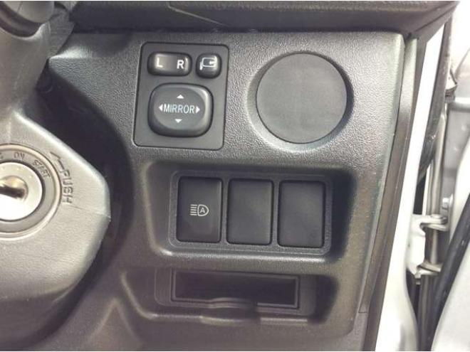 ハイエースバン2.8 DX ロング GLパッケージ ディーゼルターボ 4WD　キーレス　両側スライドドア　415SAFARI丸目キッド　衝突被害軽減システム　車線逸脱防止　横滑り防止装置　パワーヒート　オートマチックハイビーム　Bカメラ　メモリナビ　フルセグTV　　電動格納ミラー 2800