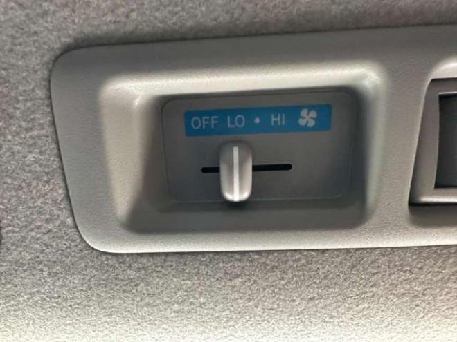 ハイエースバン2.8 DX ワイド スーパーロング ハイルーフ GLパッケージ ディーゼルターボ 4WD　2800ディーゼルターボ キーレス AC100V ベンチシート ETC 電動格納ミラー リアヒータークーラー BIGX11インチ Bカメラ　Bluetooth フルセグTV 純正エンスタ BADRUCKE18in　TOYO　H30ホワイトレター Fスポイラー 2800