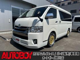 ハイエースバン　2.7 スーパーGL ダークプライム ワイド ミドルルーフ ロングボディ 4WD　Pスタート スマートキー 両側スライドドア　OPLEDヘッドライト Fフォグ ハーフレザーシート 100V ベンチシート　ベッドキット リアクーラー ヒーター ステアリングスイッチ ディスプレイオーディオ　Bluetooth 2700