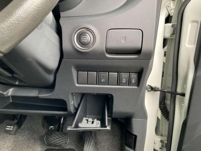 デリカD:2 1.2 S 4WD　プッシュスタート　両側パワースライドドア　HIDヘッドライト　フォグランプ　シートヒーター 1200