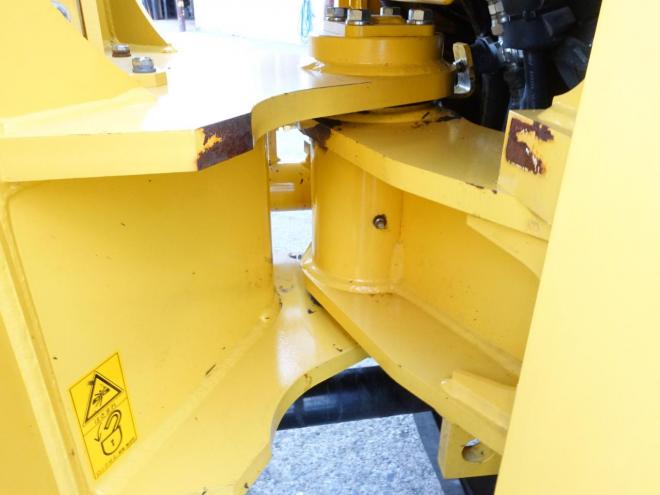 ホイールローダヤンマー V4-7  バケット容量0.5m3