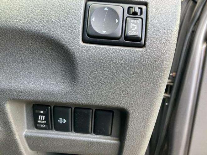 キャラバンNV350 2.5 DX スーパーロングボディ ハイルーフ ディーゼルターボ 4WD　ロングハイルーフ標準仕様　キーレス　TV付ナビ　Bluetooth　エンジンスターター 2500