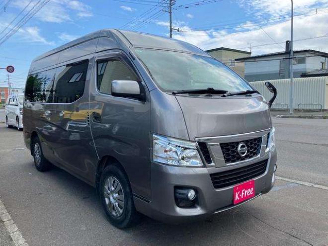 キャラバンNV350 2.5 DX スーパーロングボディ ハイルーフ ディーゼルターボ 4WD　ロングハイルーフ標準仕様　キーレス　TV付ナビ　Bluetooth　エンジンスターター 2500