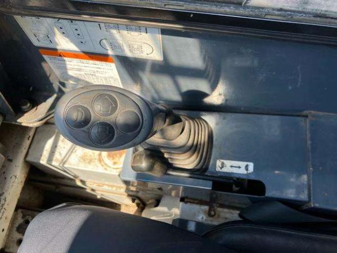 スキッドステアローダトヨタジョブサン6 TCM　冬バケツ仕様　 2WD 1500