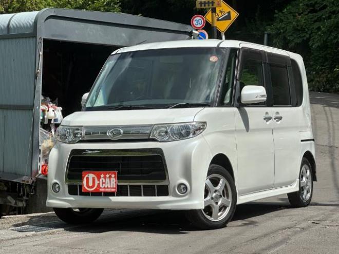 タントカスタム　X  4WD  タイミングチェーン車　バックカメラ　エンジンスターター　ナビテレビ　電動リモコンスライドドア 4WD 660 5Dr