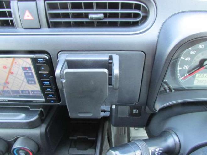 サクシードバン1.5 UL-X 4WD　TRDフロントスポイラー/ダウンサス/コーリン15インチアルミホイール/シートカバープリクラッシュセーフティー/社外ナビ/ワンセグTV/ブルートゥース/オートハイビーム/オートライト 1500