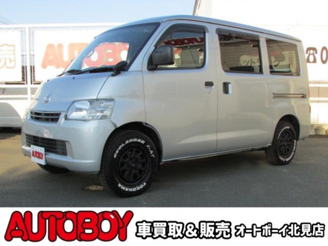 タウンエースバン1.5 GL 4WD　マッドクロス14インチアルミホイール/ジオランダーX-AT/リアヒーター/キーレス/エアコン/ABS/Wエアバッグ/パワーステアリング/パワーウィンドウ 1500