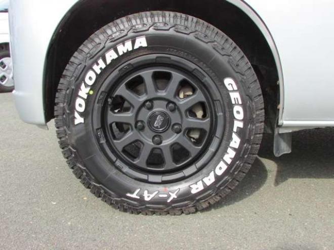 タウンエースバン1.5 GL 4WD　マッドクロス14インチアルミホイール/ジオランダーX-AT/リアヒーター/キーレス/エアコン/ABS/Wエアバッグ/パワーステアリング/パワーウィンドウ 1500