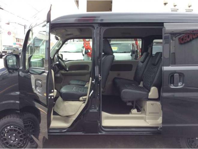 エブリイジョイン ハイルーフ 5AGS車 4WD　パートタイム4WD　キーレス　リアヒーター　フルセグTV　7インチメモリナビ　ベッドキッド　電動格納ミラー　社外タコメーター　DVD/CD　AUX　Bluetooth　 ハイルーフ 660