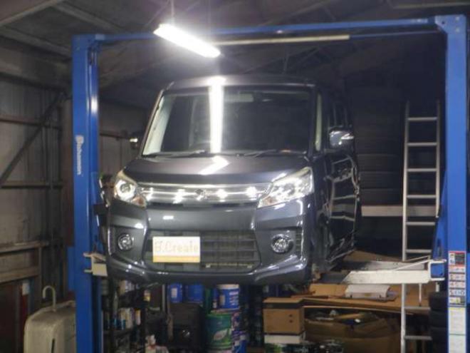 スペーシアカスタム TS 4WD　本州仕入・ナビ・TV・両側電動・アイドリングストップ・スマートキー・プッシュスタート・シートヒーター・HID・ベンチシート・リア席サンシェード・フォグランプ・DVD再生 660
