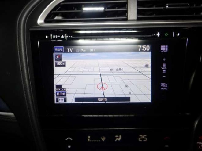シャトル1.5 ハイブリッド 4WD　本州仕入・ナビ・TV・B/T・Bカメラ・LEDヘッドライト・スマートキー・プッシュスタート・CTBA・ビルトインETC・ワイパーデアイサー・ 1500