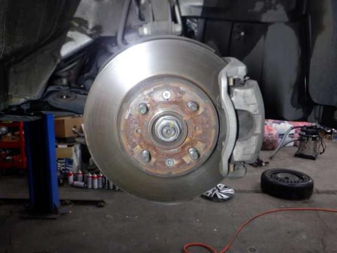 シャトル1.5 ハイブリッド 4WD　本州仕入・ナビ・TV・B/T・Bカメラ・LEDヘッドライト・スマートキー・プッシュスタート・CTBA・ビルトインETC・ワイパーデアイサー・ 1500