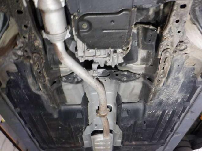 レガシィB4 2.5 4WD　本州仕入・ナビ・TV・B/T・Bカメラ・全席シートヒーター・LEDヘッドライト・アイドリングストップ・メモリー付電動シート・クルコン・パドルシフト・スマートキー・プッシュスタート・アイサイト 2500