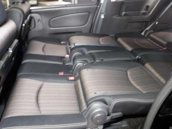 セレナ2.0 ハイウェイスター Vセレクション+Safety 4WD　4WD　本州仕入　後期型　ナビ　TV　Bカメラ　B/T　両側電動　LEDヘッドライト　インテリキー　プッシュスタート　1オーナー 2000