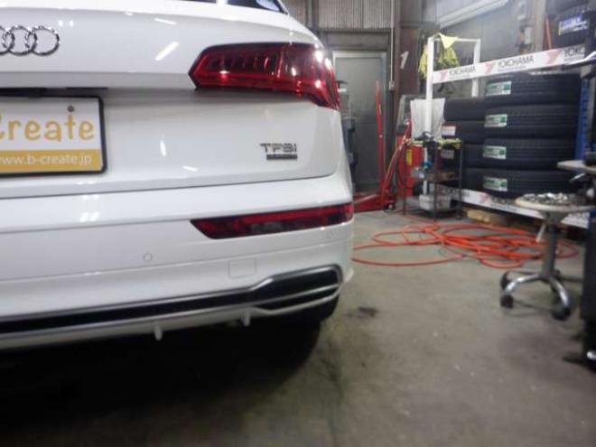 アウディQ5 2.0 TFSI クワトロ スポーツ ラグジュアリーパッケージ 4WD　本州仕入・Sライン・エクステリアパッケージ・ナビ・TV・B/T・全方位カメラ・革シート・電動シート・電動リアゲート・シートヒーター・LEDヘッドライト・バーチャルコックピット・ETC・ACC・ルーフレール 2000
