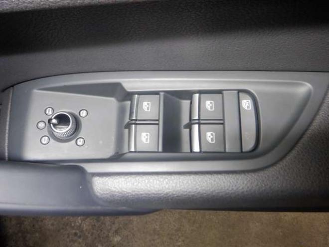 アウディQ5 2.0 TFSI クワトロ スポーツ ラグジュアリーパッケージ 4WD　本州仕入・Sライン・エクステリアパッケージ・ナビ・TV・B/T・全方位カメラ・革シート・電動シート・電動リアゲート・シートヒーター・LEDヘッドライト・バーチャルコックピット・ETC・ACC・ルーフレール 2000