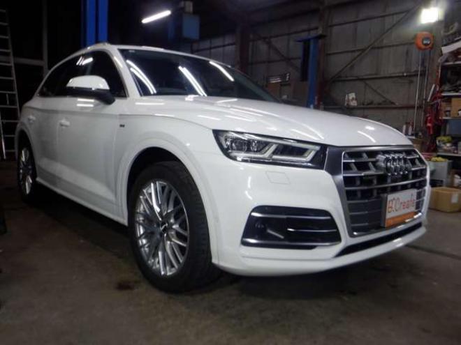 アウディQ5 2.0 TFSI クワトロ スポーツ ラグジュアリーパッケージ 4WD　本州仕入・Sライン・エクステリアパッケージ・ナビ・TV・B/T・全方位カメラ・革シート・電動シート・電動リアゲート・シートヒーター・LEDヘッドライト・バーチャルコックピット・ETC・ACC・ルーフレール 2000