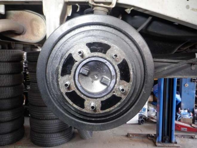 ジムニーランドベンチャー 4WD　本州仕入　5速MT　4WD　SDナビ　フルセグTV　シートヒーター　ルーフレール　ライトレベライザー　フォグランプ　ドアバイザー　キーレスキー 660