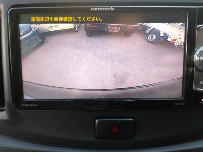 ピクシスエポックＸｆ ４ＷＤ　ＡＢＳ　キーレス　アイドリングストップ　ナビ　バックカメラ　リモコンスターター　ＥＴＣ　電動格納ミラー　プライバシーガラス　夏冬タイヤ付　車検令和１０年８月　保証１年付 4WD 660 5Dr