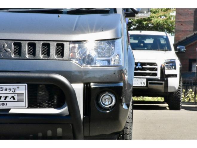 デリカD:5　Dパワーパッケージ　4WD　Ｆグリルラプターペイント　新品タイヤ／アルミ　新品フロントガード　シートカバー　ステップ付　社外ナビ／ＴＶ／バックカメラ　マッドフラップ