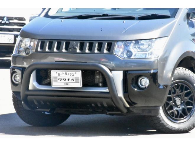 デリカD:5　Dパワーパッケージ　4WD　Ｆグリルラプターペイント　新品タイヤ／アルミ　新品フロントガード　シートカバー　ステップ付　社外ナビ／ＴＶ／バックカメラ　マッドフラップ