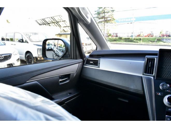 デリカD:5　P　２６型　４ＷＤ　ＴＡＲＯＵＳセレクション　登録済未使用車　Ｓ－ＡＷＣ　１１型ナビ　ドラレコ前後　ＥＴＣ　フロアマット