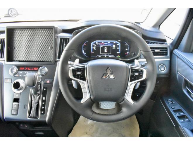 デリカD:5　P　２６型　４ＷＤ　ＴＡＲＯＵＳセレクション　登録済未使用車　Ｓ－ＡＷＣ　１１型ナビ　ドラレコ前後　ＥＴＣ　フロアマット