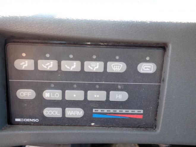 ホイールローダWA80-3　スノースパイクタイヤ　苫小牧ヤード