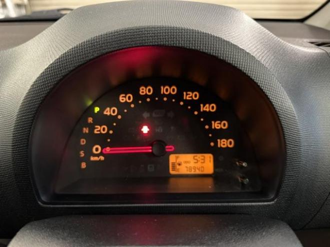 パッソ１．０Ｘ　クツロギ　禁煙車　寒冷地仕様　ベンチシート　スマートキー　ＫＥＮＷＯＯＤドライブレコーダー　社外１４インチＡＷ　社外１３ＡＷ＋スタッドレスタイヤ付　フロントガラス熱線　純正ドアバイザー　タイミングチェーン車 4WD 1000 5Dr