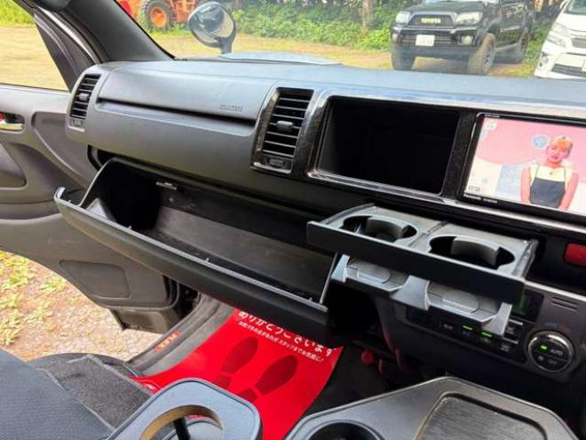 ハイエースバン2.7 スーパーGL ダークプライムII ワイド ミドルルーフ ロングボディ 4WD　ワンオーナー車社外テール　社外ナビ　後席モニターバックカメラ　ハーフレザーシート　ベットキット 2700