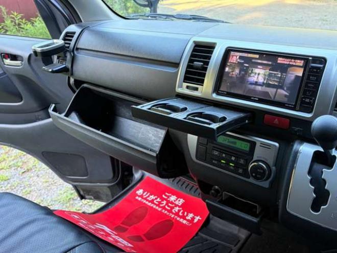 ハイエースバン3.0 スーパーGL ロング ディーゼルターボ 4WD　社外ナビ・Bカメラ・純正スターター・社外アルミ・ワンオーナー 3000