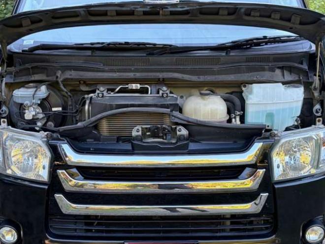 ハイエースバン3.0 スーパーGL ロング ディーゼルターボ 4WD　社外ナビ・Bカメラ・純正スターター・社外アルミ・ワンオーナー 3000