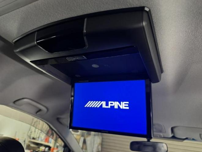 エスティマアエラス　プレミアムエディション　本州仕入　禁煙車　アルパインビッグＸナビ　アルパイン製リアフリップダウンモニター　フルセグ地デジ　ＤＶＤ再生　Ｂｌｕｅｔｏｏｔｈ　両側パワースライドドア　純正ブラックハーフレザーシート　ＥＴＣ 4WD 2400 5Dr