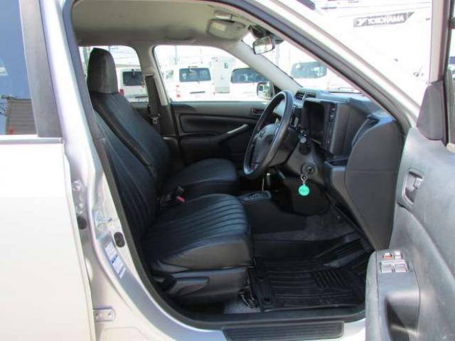 サクシードバン1.5 UL-X 4WD　TRDフロントスポイラー/ダウンサス/コーリン15インチアルミホイール/シートカバープリクラッシュセーフティー/社外ナビ/ワンセグTV/ブルートゥース/オートハイビーム/オートライト 1500
