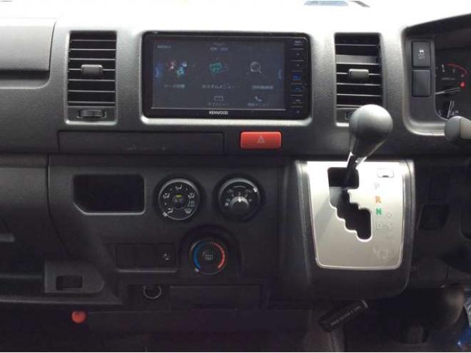 ハイエースバン2.8 DX ロング GLパッケージ ディーゼルターボ 4WD　キーレス　両側スライドドア　415SAFARI丸目キッド　衝突被害軽減システム　車線逸脱防止　横滑り防止装置　パワーヒート　オートマチックハイビーム　バックカメラ　メモリナビ　フルセグTV　　電動格納ミラー 2800