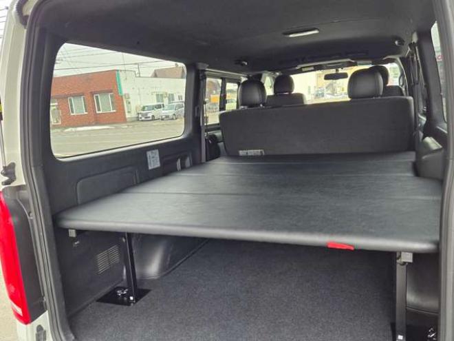 ハイエースバン2.8 スーパーGL ダークプライムII ロングボディ ディーゼルターボ 4WD　ESSEX FスポイラーVer3&サイドライナー&リアライナー　ESSEX　フロアマッド　ENCD17インチAW　ヨコハマPARADA17インチ　ハーフレザーシート　プッシュスタート　リアヒーター 2800