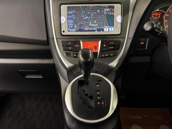 ラクティスＧ　禁煙車　寒冷地仕様　純正ナビ　地デジ　Ｂｌｕｅｔｏｏｔｈオーディオ　バックカメラ　ドライブレコーダー　ＰＵＳＨスタート　スマートキー　フロントガラス熱線　純正ドアバイザー　タイミングチェーン車 4WD 1500 5Dr